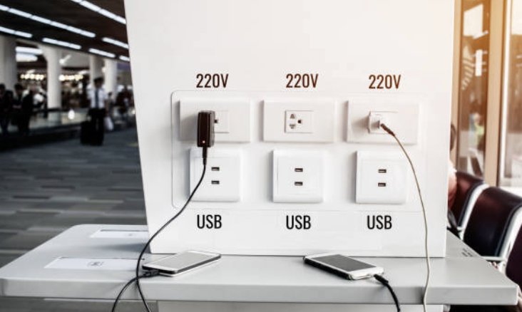 Jangan asal “ngecas” di tempat umum